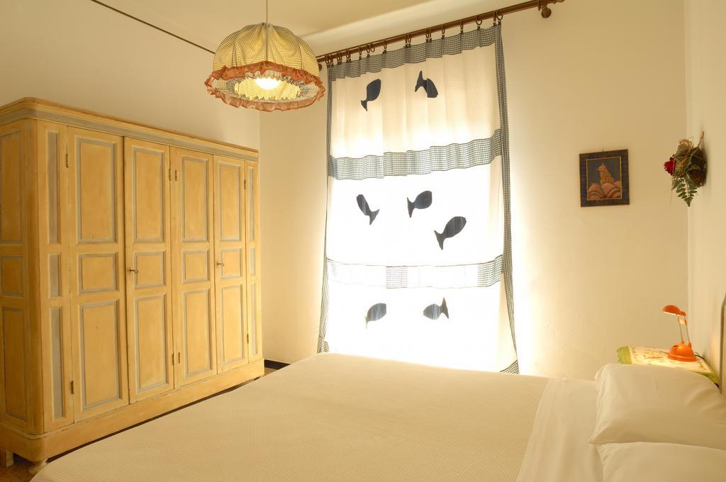 Villa Pina Laigueglia Oda fotoğraf